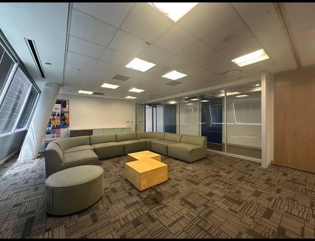 520M² OFFICE TO LET IN SANDTON CENTRAL